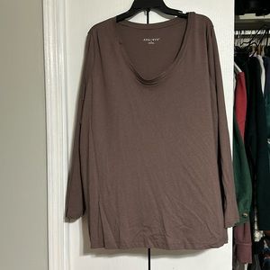 Scoop neck Ava and viv brown long sleeve